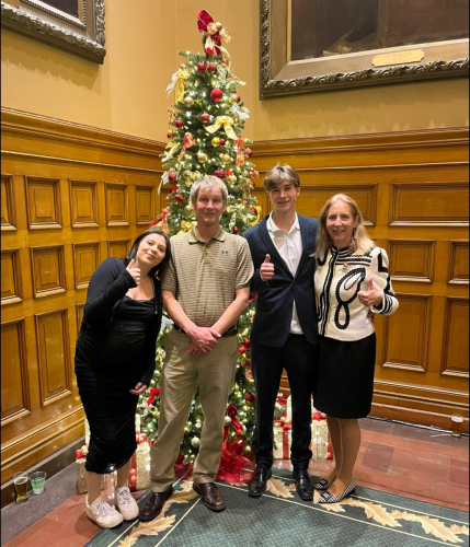 Queen's Park in December</br>Queen's Park en décembre