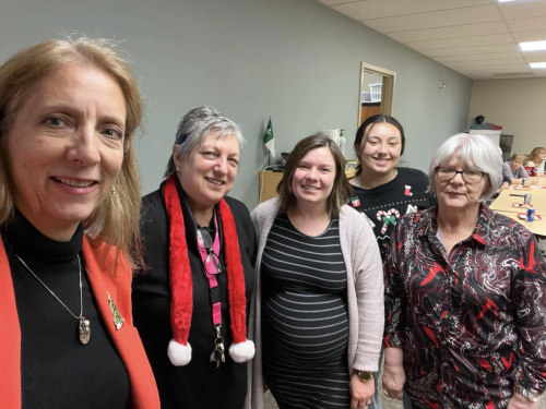 Fête de fin d'année au Centre Victoria pour femmes</br>End of Year Party at Centre Victoria